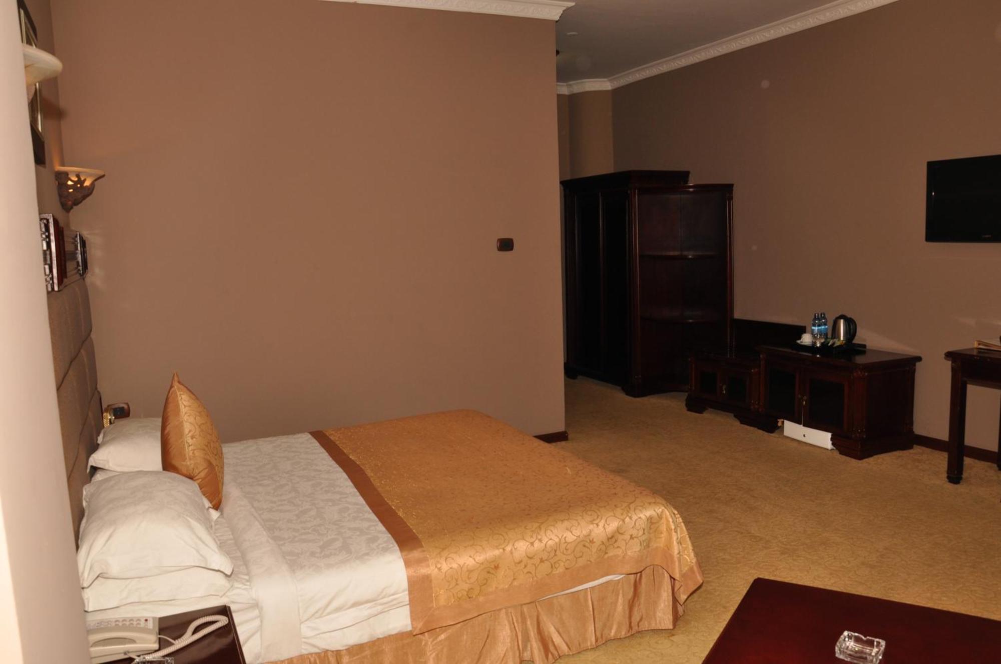 Friendship International Hotel Αντίς Αμπέμπα Δωμάτιο φωτογραφία